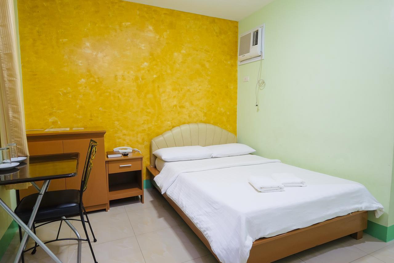 Japi Hotel - Annex مدينة كاوايان المظهر الخارجي الصورة